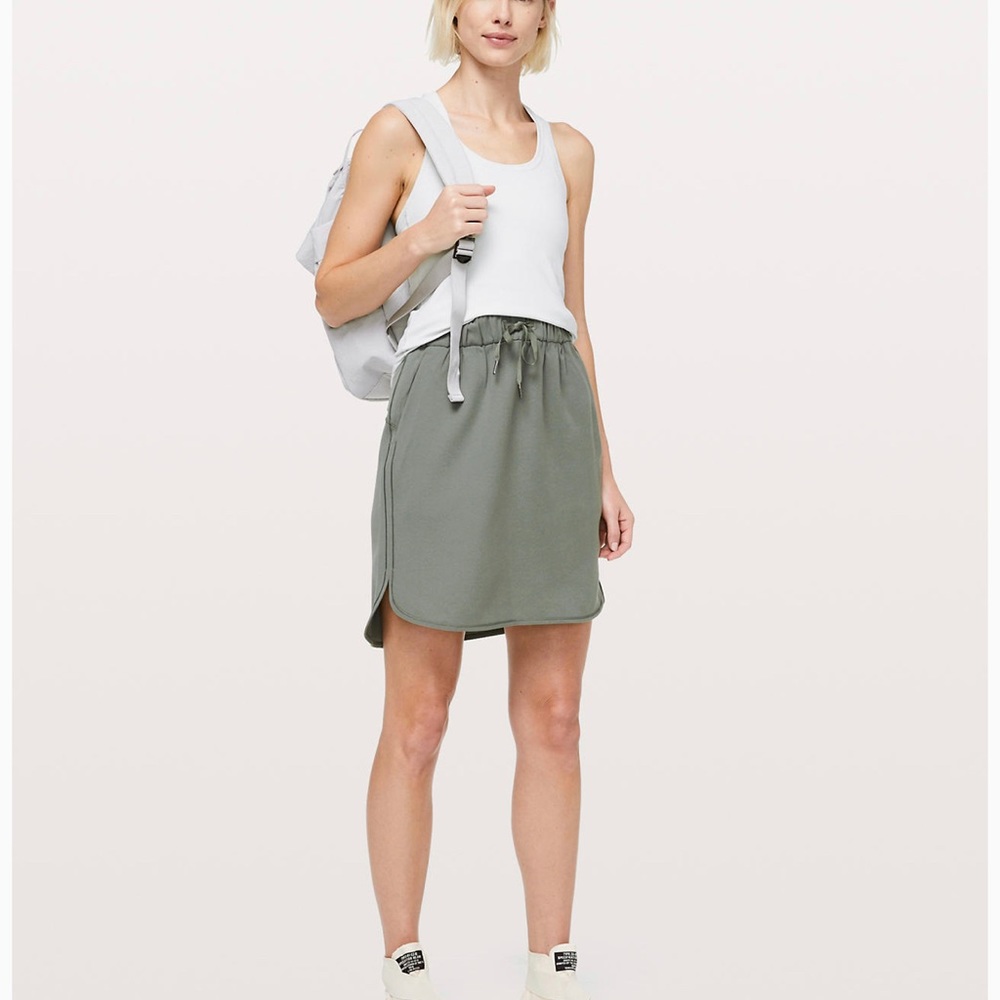 Lululemon On The Fly Skirt